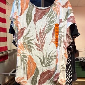 Nwt Leaf Print Women's Top xxl